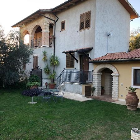 Agriturismo La Canonica Манчано Екстериор снимка